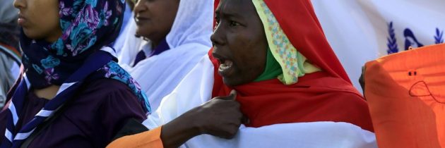 السودان يقرّ حق المرأة في اصطحاب أطفالها أثناء السفر دون إذن آبائهم ويلغي عقوبة الجلد والإعدام في قانون المثلية